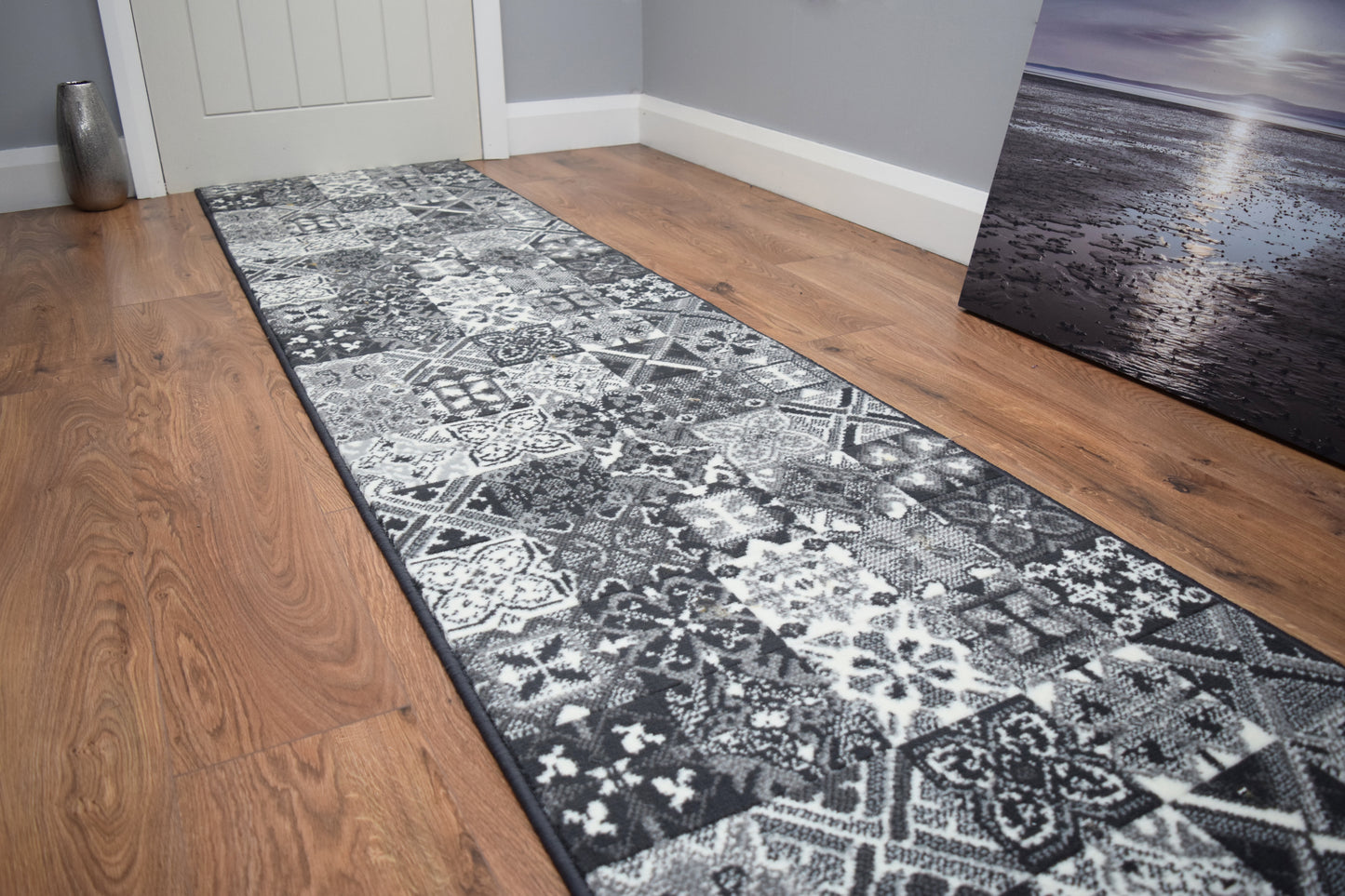 Made To Measure Luna Cross Square - Grey