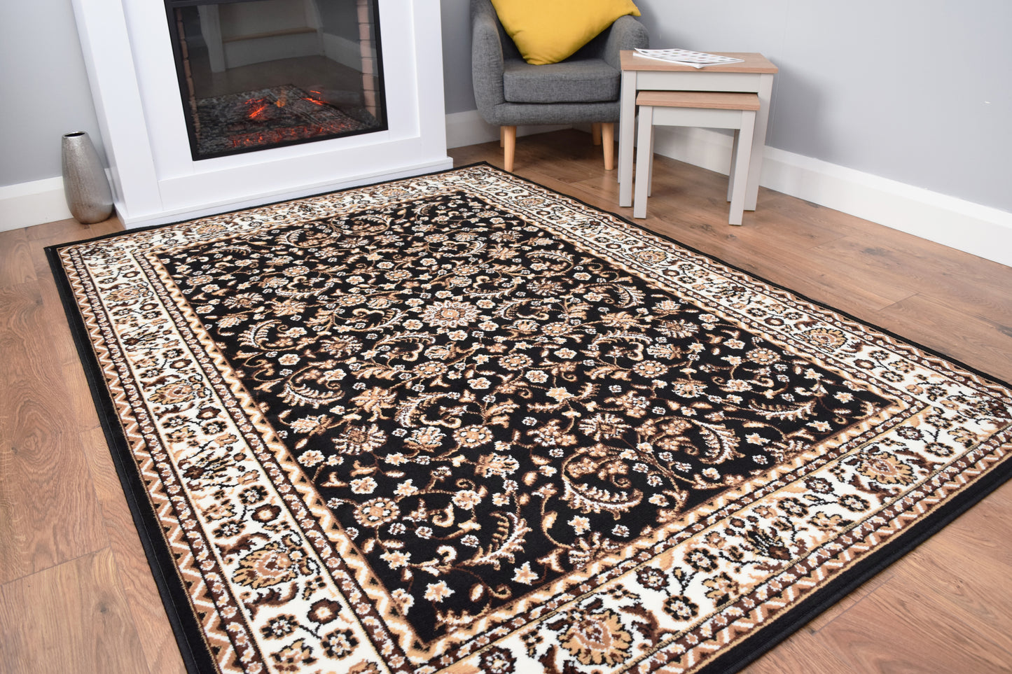 Luna Range - Classical Design - Black