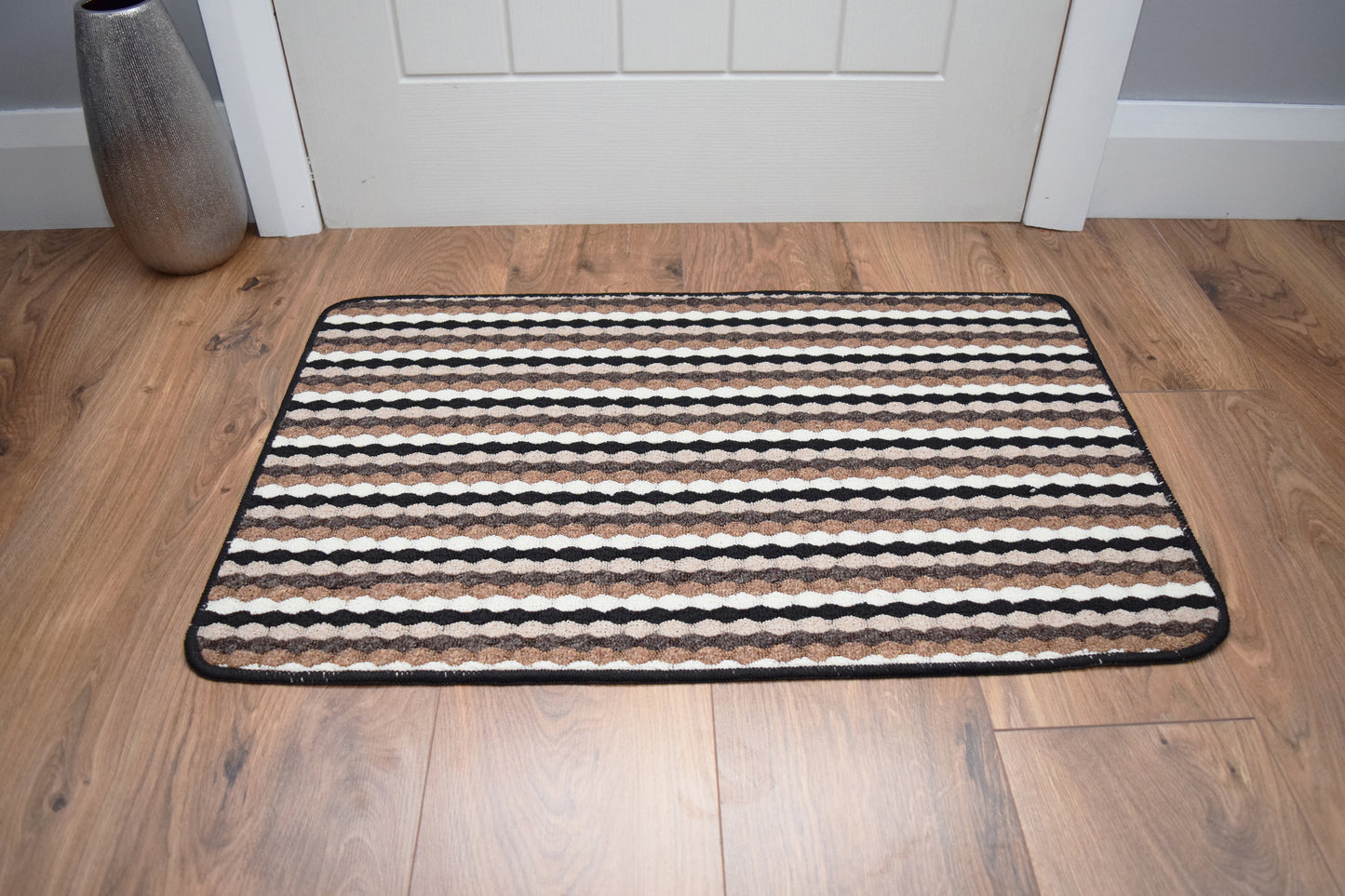 Moscow Mats & Runners - Black & Brown