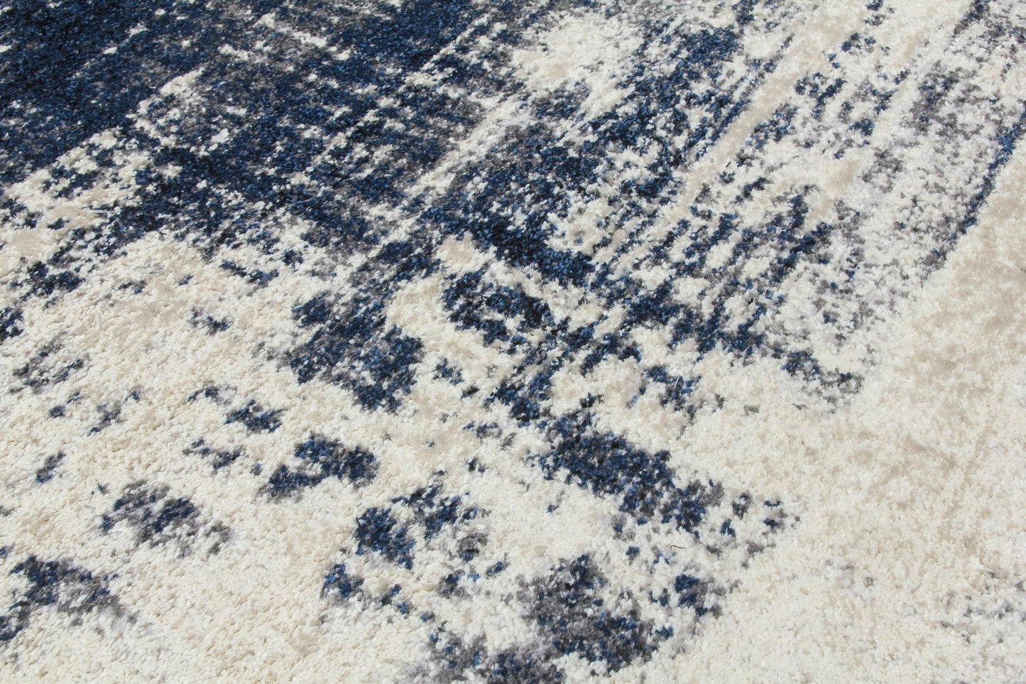 Callisto Rug Accents - Navy