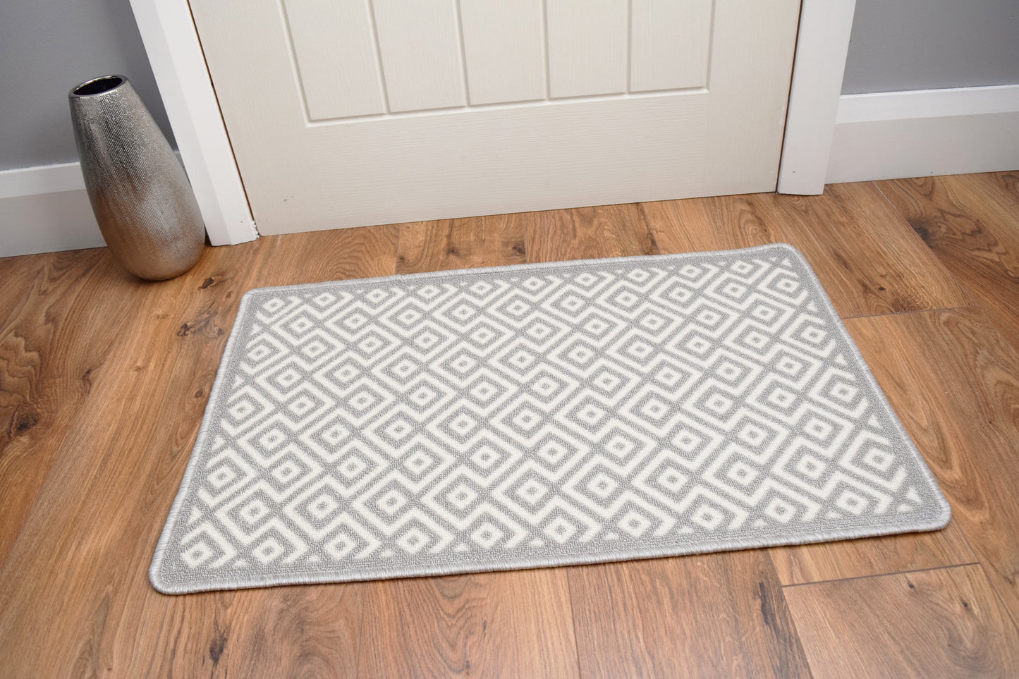Riviera Diamond Mat & Runner - Silver