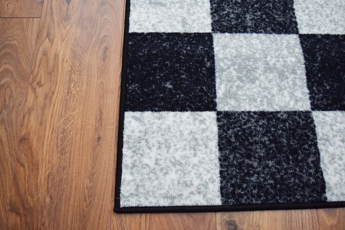 Riviera Squares Mat & Runner - Black
