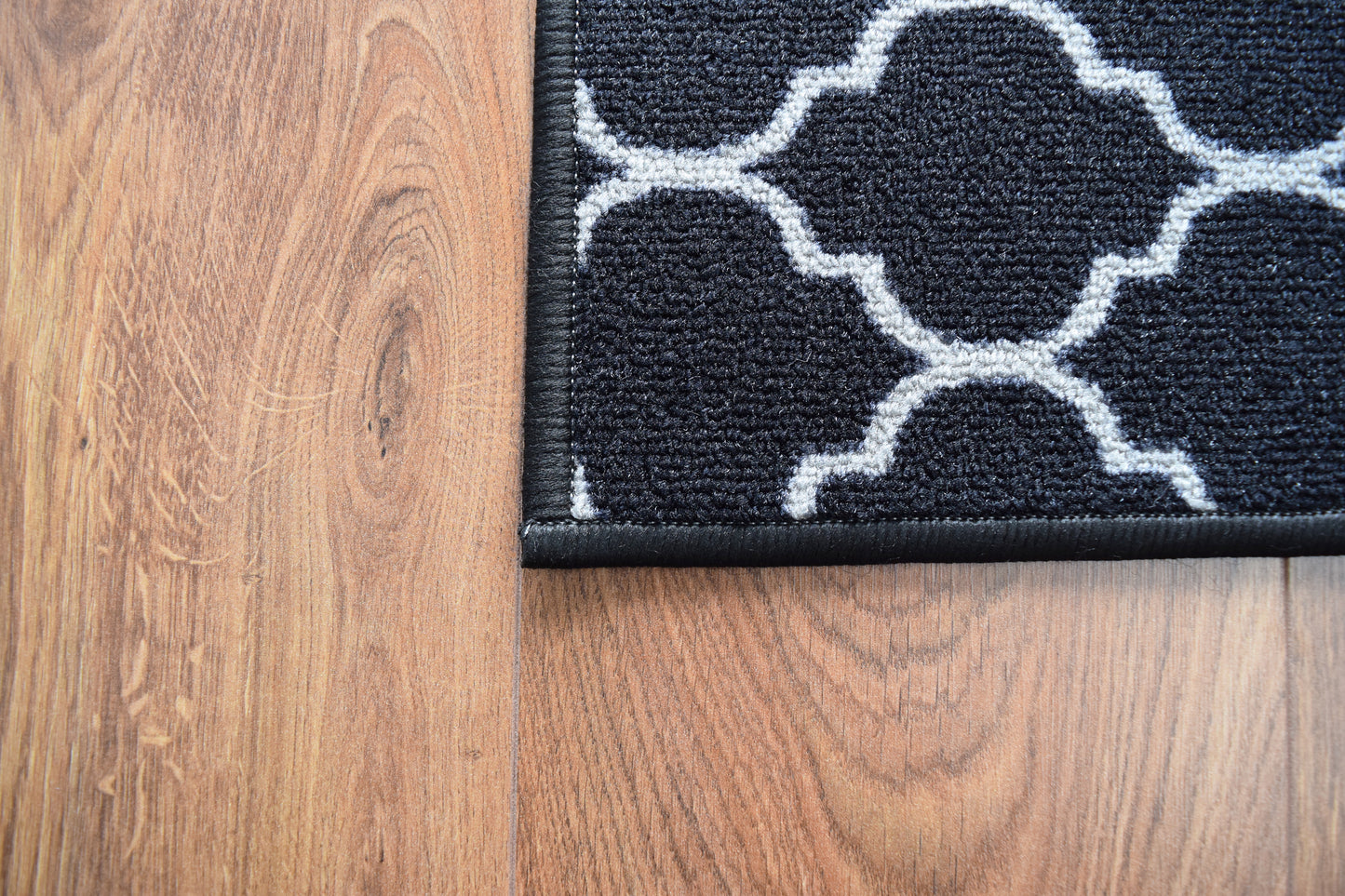 Riviera Trellis Mat & Runner - Black