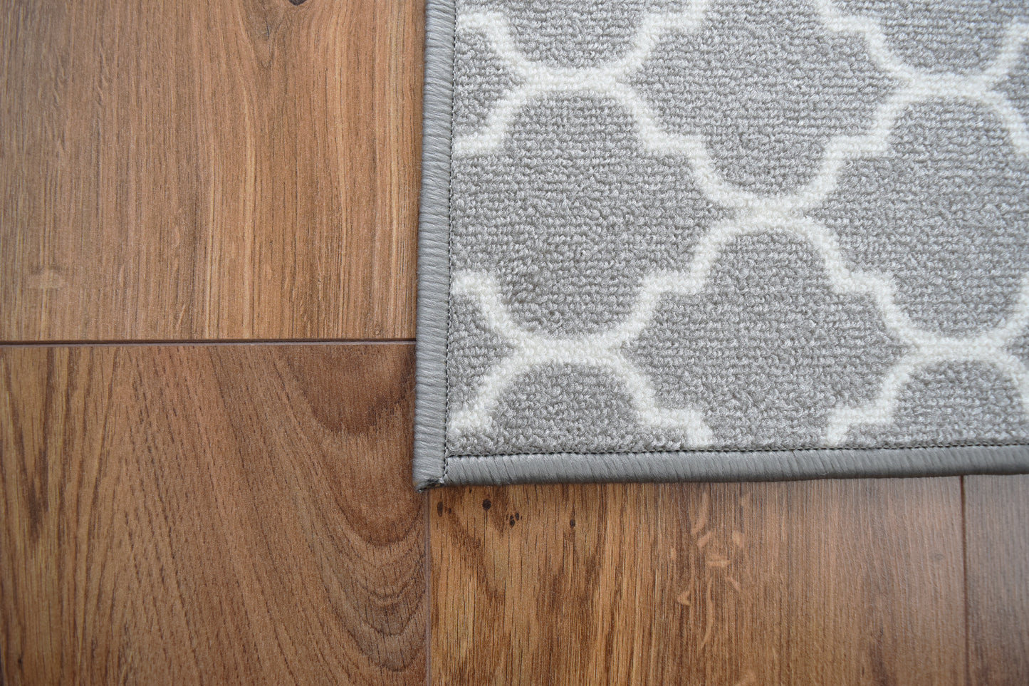 Riviera Trellis Mat & Runner - Grey