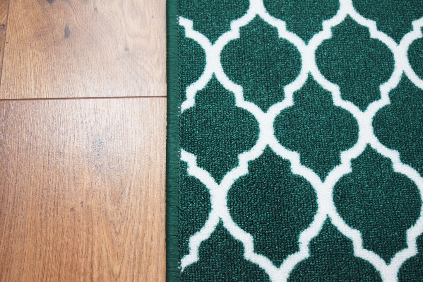 Riviera Trellis Mat & Runner - Green