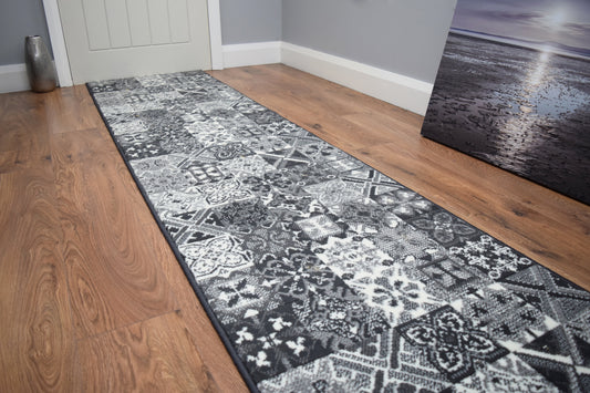 Made To Measure Luna Cross Square - Grey