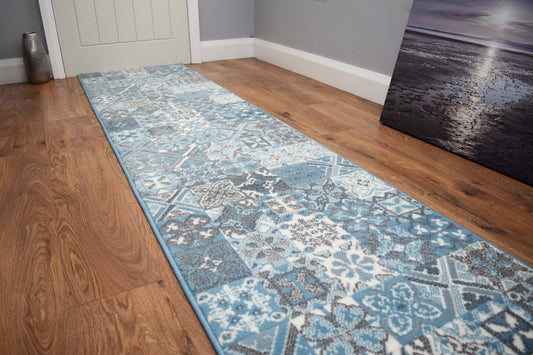 Made To Measure Luna Cross Square - Sky Blue