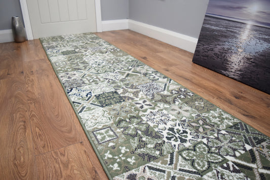 Made To Measure Luna Cross Square - Green