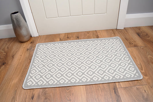 Riviera Diamond Mat & Runner - Silver