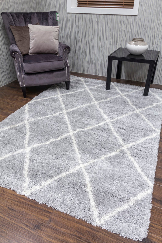 Fantasy Trellis Rug - Light Grey