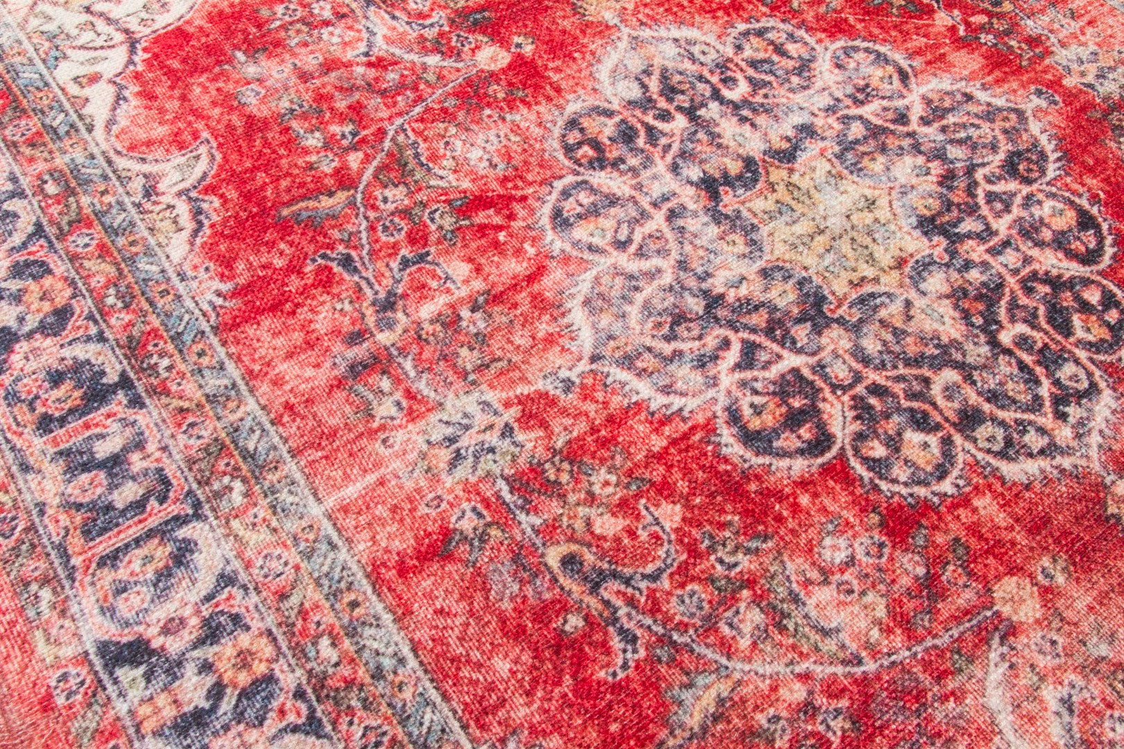 Modena Rug Modena Rug - Rosso – SuperRugStore