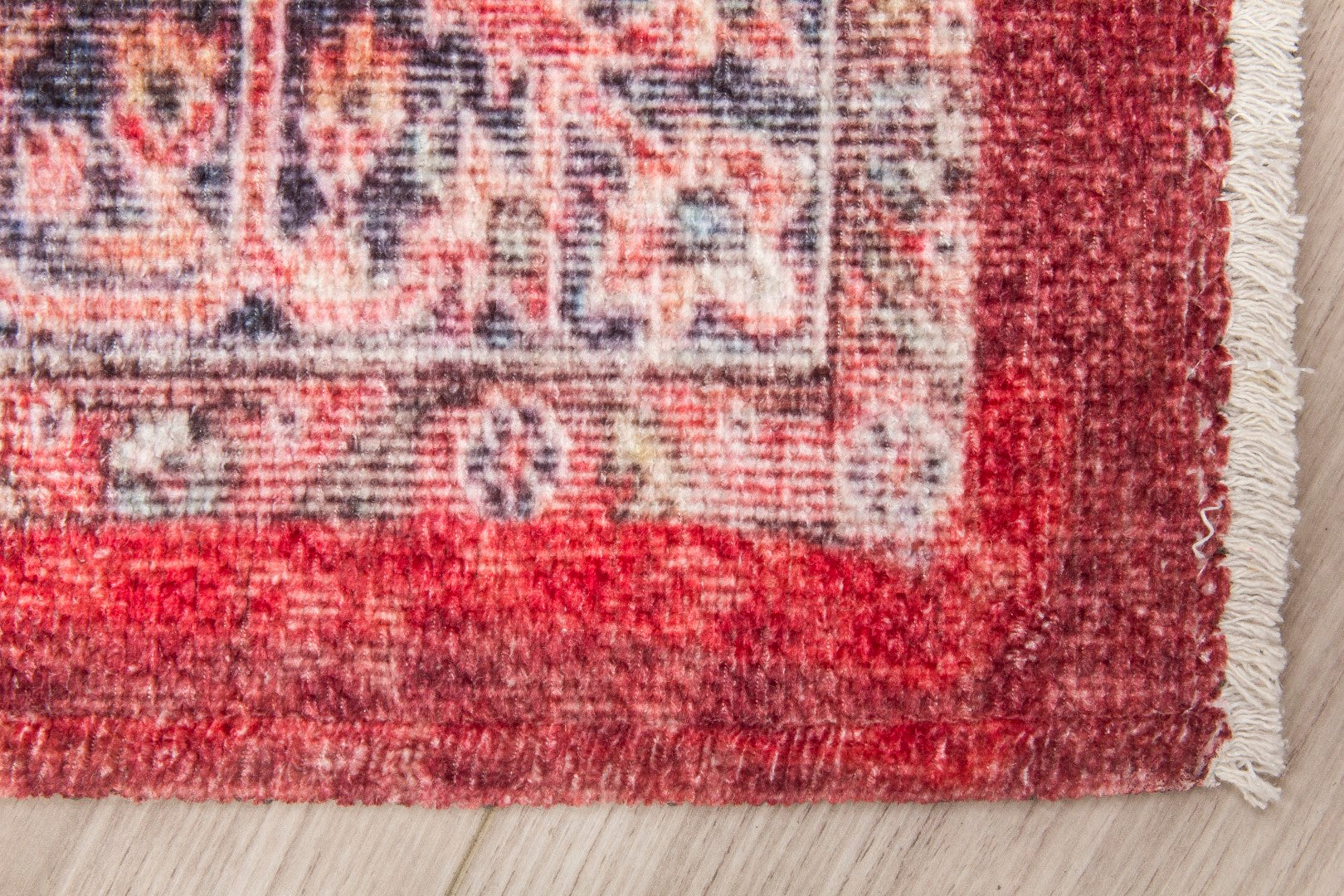 Modena Rug Modena Rug - Rosso – SuperRugStore